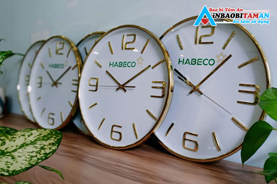 Đồng hồ treo tường in logo